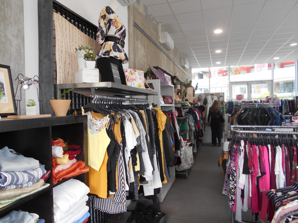 Friperie solidaire Amos pour toute la famille Bordeaux